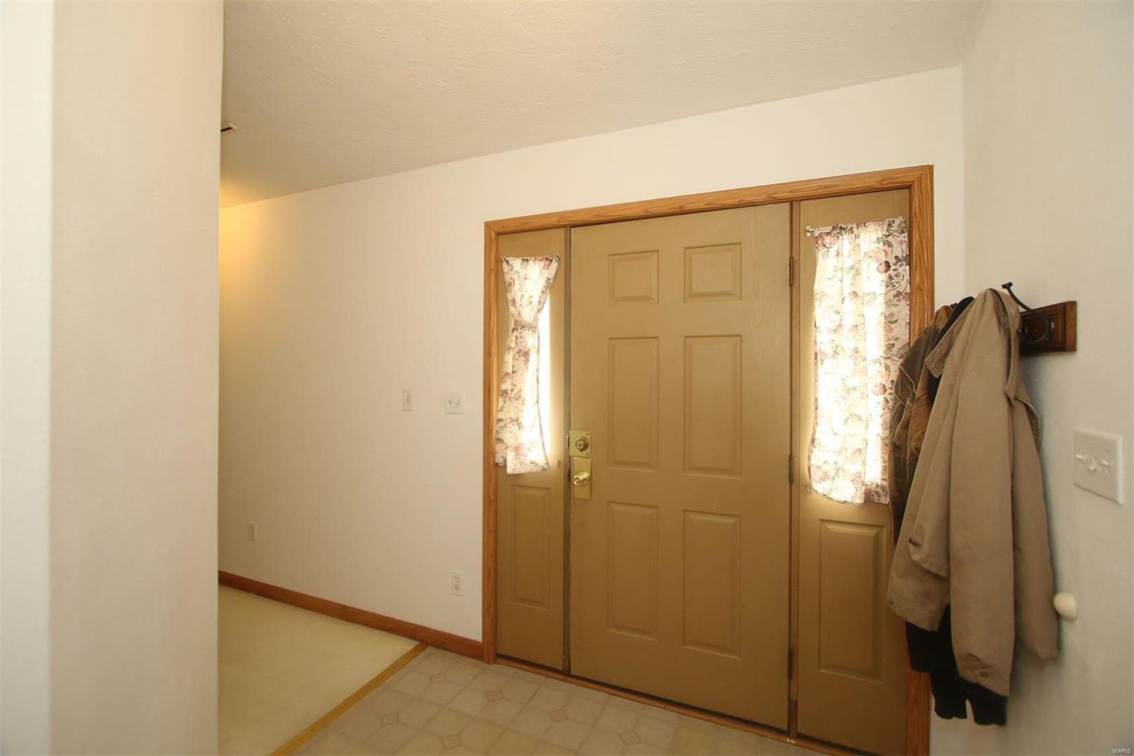 1204 Eiler Road Belleville, IL 62223 - Photo 2 of 37 Gallery Image 2