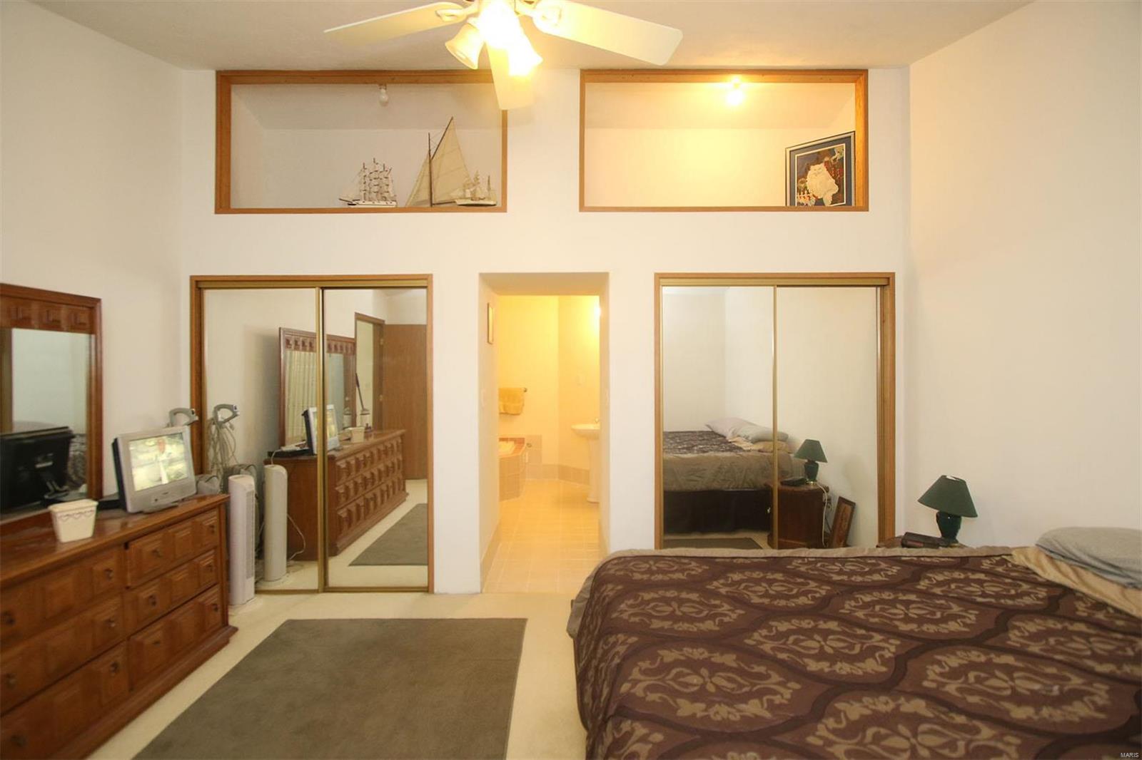 1204 Eiler Road Belleville, IL 62223 - Photo 15 of 37 Gallery Image 15