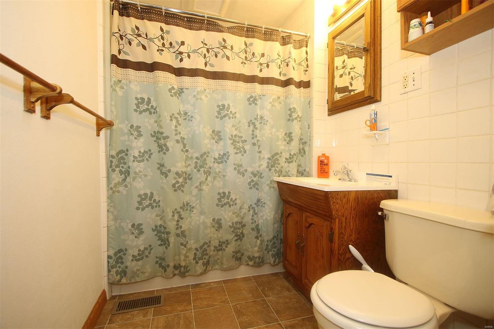 1204 Eiler Road Belleville, IL 62223 - Photo 24 of 37 Gallery Image 24