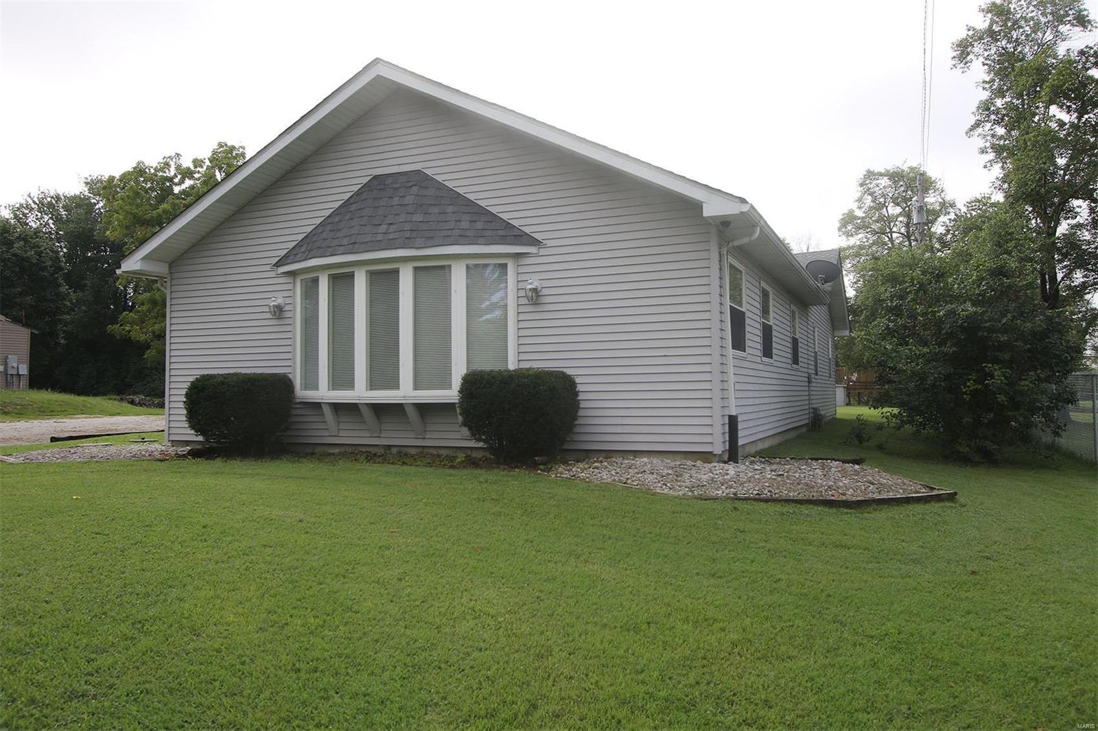 1204 Eiler Road Belleville, IL 62223 - Photo 28 of 37 Gallery Image 28