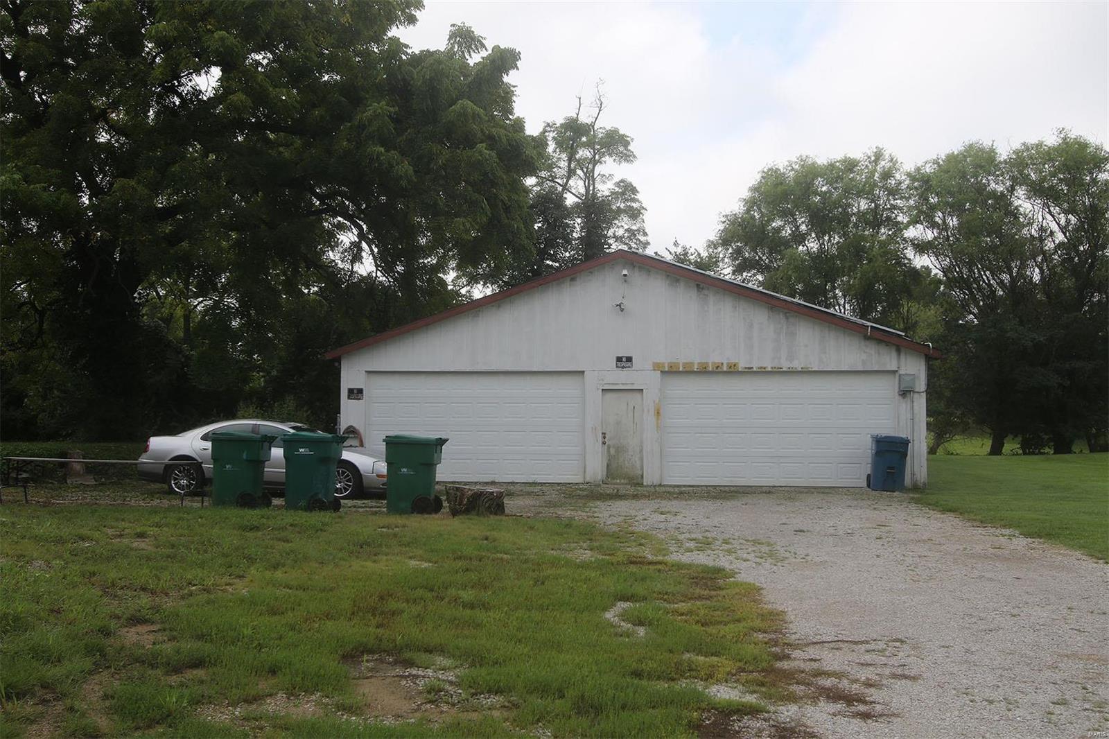 1204 Eiler Road Belleville, IL 62223 - Photo 36 of 37 Gallery Image 36