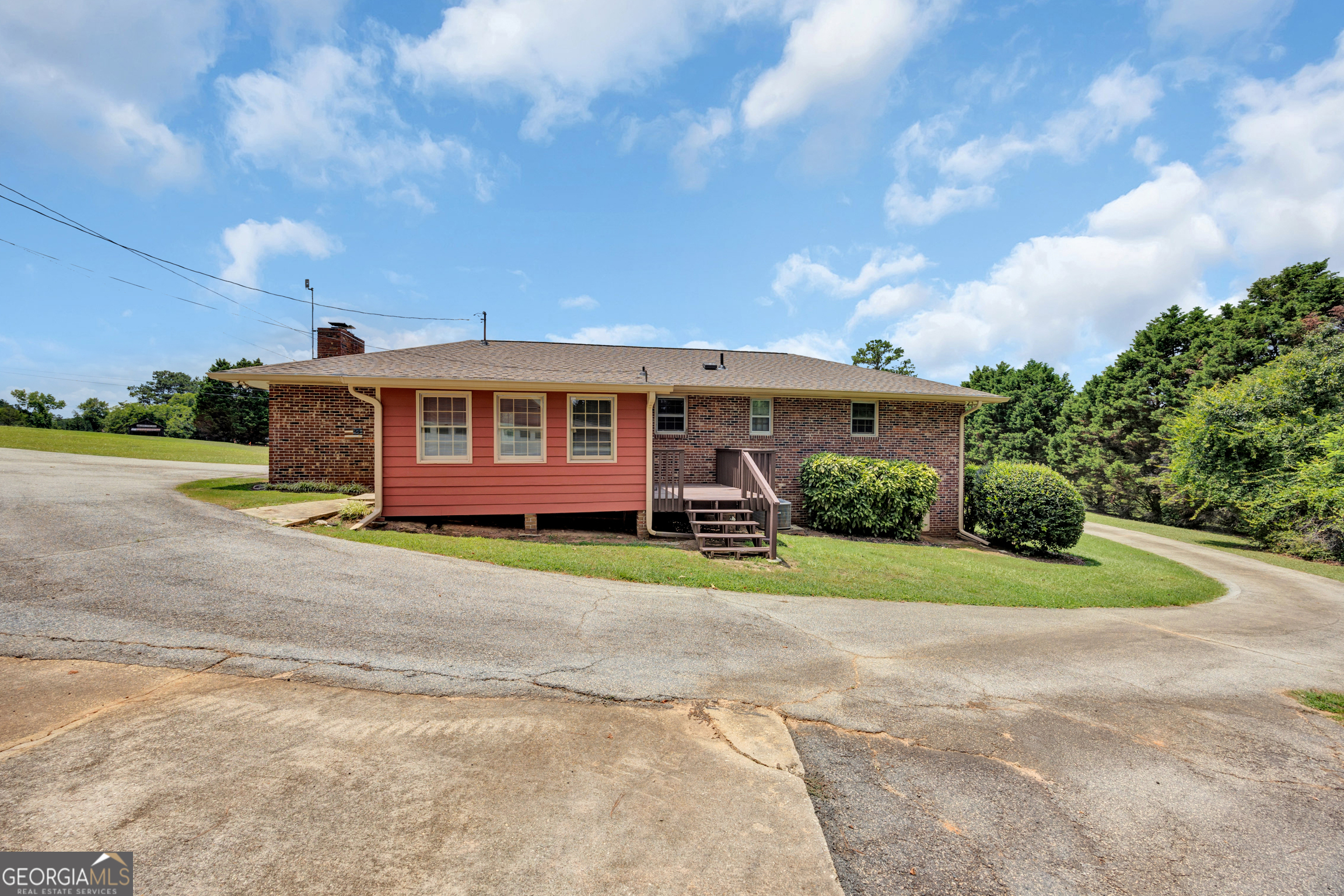 135 Bostwick Road Oxford, GA 30054 - Photo 33 of 35