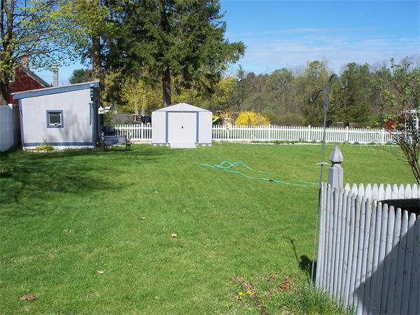 135 Springdale Road Westfield, MA 01085 - Photo 27 of 30 Gallery Image 27
