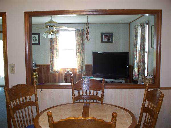 135 Springdale Road Westfield, MA 01085 - Photo 5 of 30 Gallery Image 5