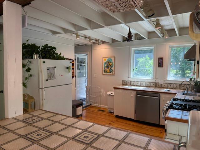 37 Pleasant Valley Road Cumberland, ME 04021 - Photo 7 of 48 P24 - Copy