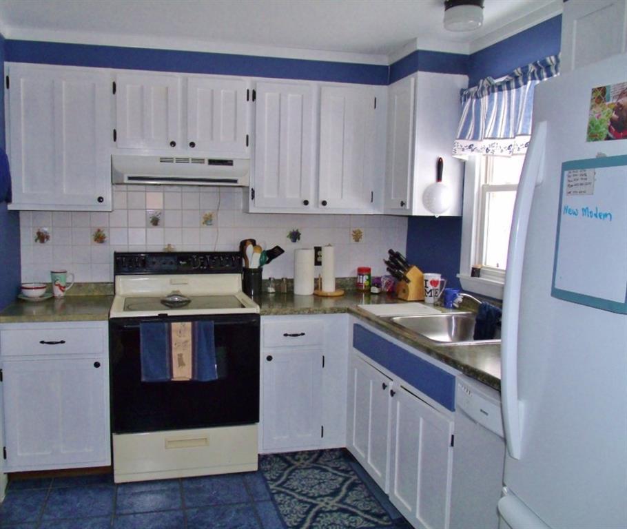 274 Red Schoolhouse Road Farmington, ME 04938 - Photo 2 of 26 Fully equipped kitchen features tile...