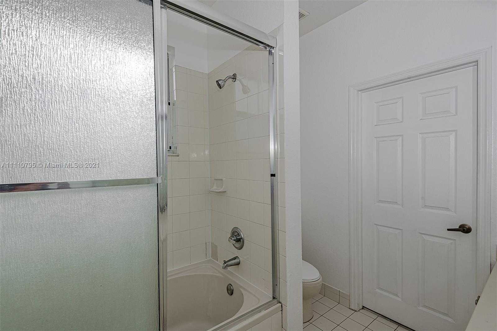 9114 Southwest 152nd Path Miami, FL 33196 - Photo 21 of 33 Gallery Image 21