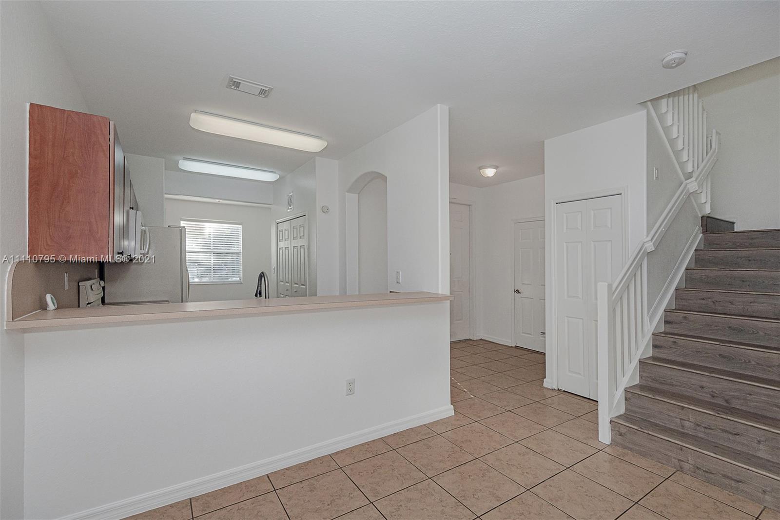 9114 Southwest 152nd Path Miami, FL 33196 - Photo 6 of 33 Gallery Image 6