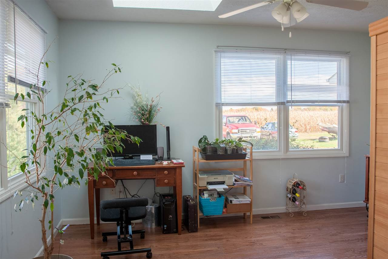 6475 Benn Road Jackson, MI 49201 - Photo 10 of 26 Photo 10