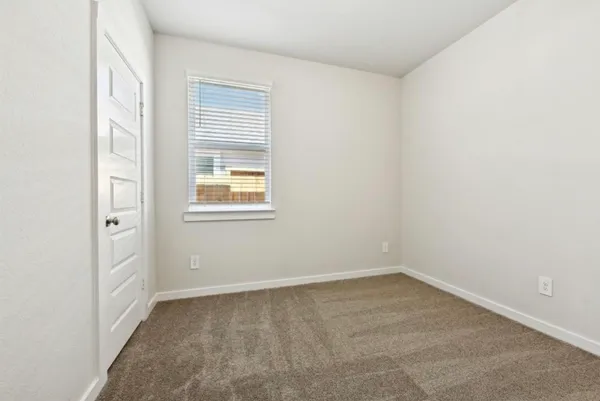 $2,000 | 16656 Sterling Clf Street, Conroe, TX 77302