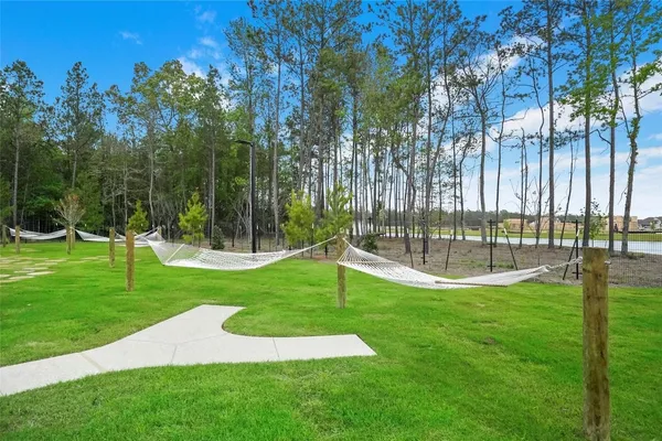 $2,000 | 16656 Sterling Clf Street, Conroe, TX 77302