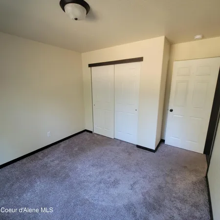 $750,000 | 32647 North Tahoe Drive, Spirit Lake, ID 83869