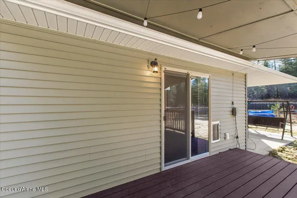 $729,900 | 32647 North Tahoe Drive, Spirit Lake, ID 83869