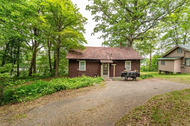 $450,000 | 22054 Nirvana Trail, Vining, MN 56588