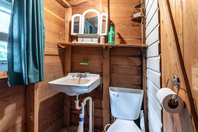 $450,000 | 22054 Nirvana Trail, Vining, MN 56588