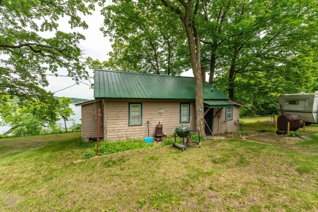 $450,000 | 22054 Nirvana Trail, Vining, MN 56588