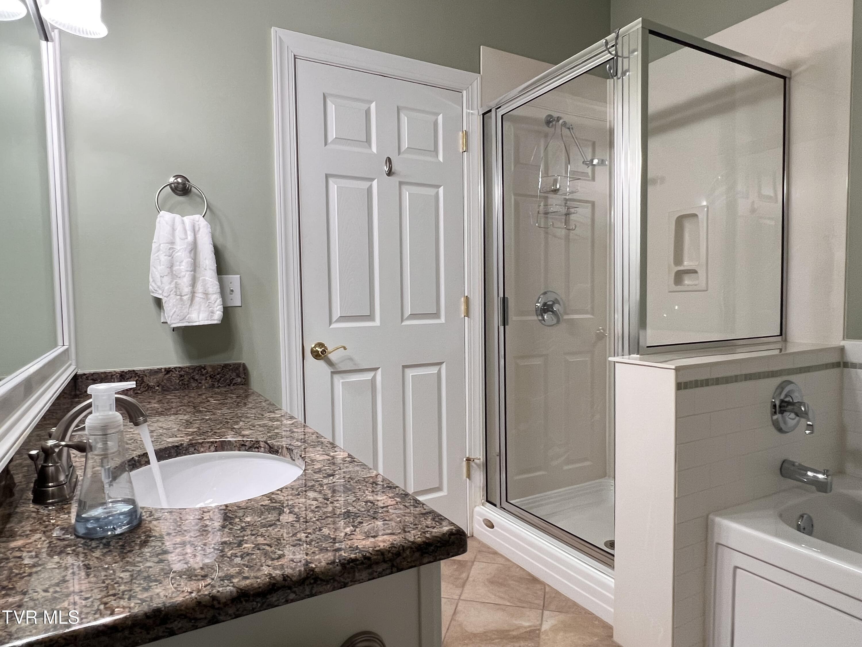 1705 Veranda Court, Unit 23 Greeneville, TN 37745 - Photo 30 of 53 1705 VERANDA - 00129