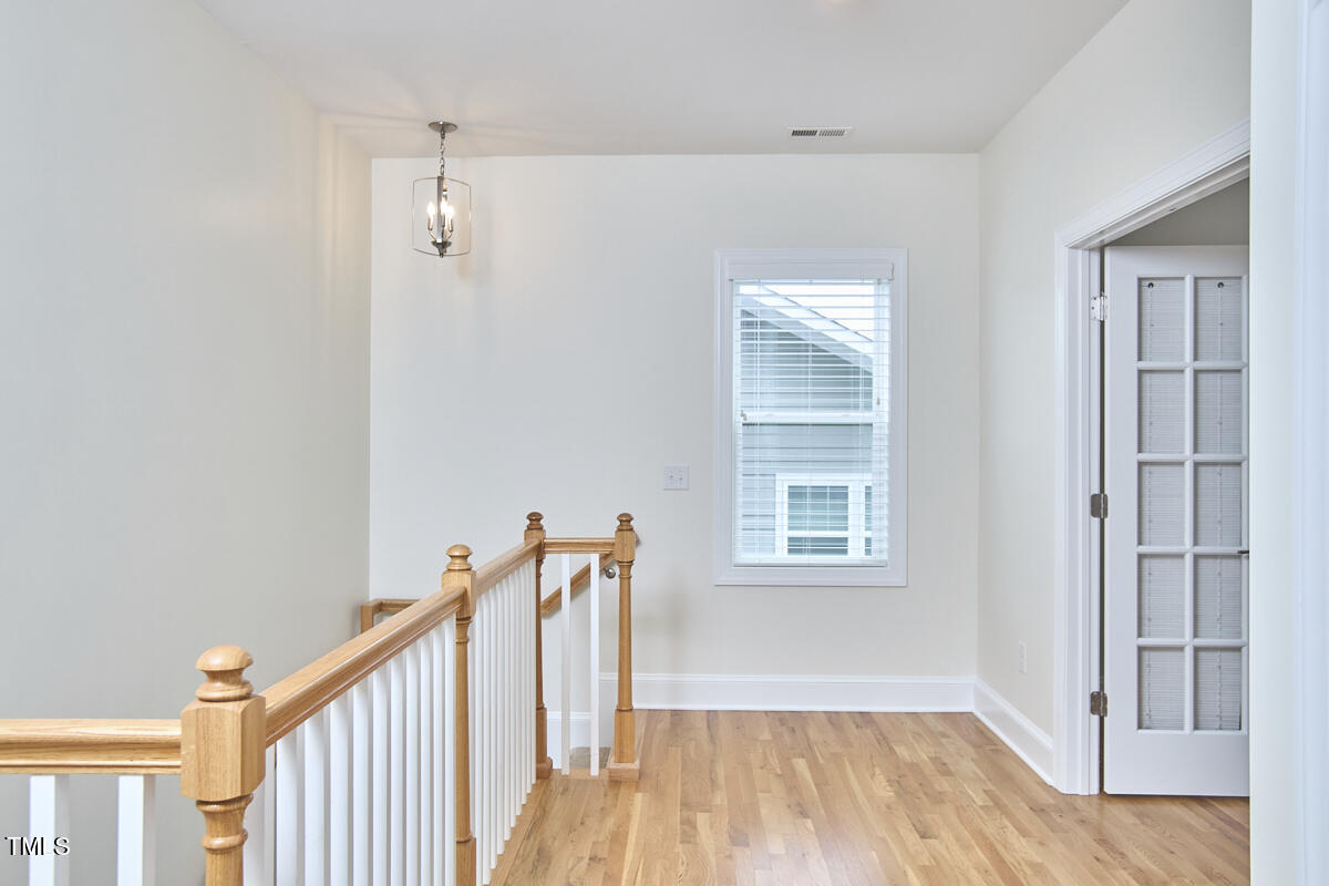 5106 Centerbud Place Raleigh, NC 27606 - Photo 14 of 55 032