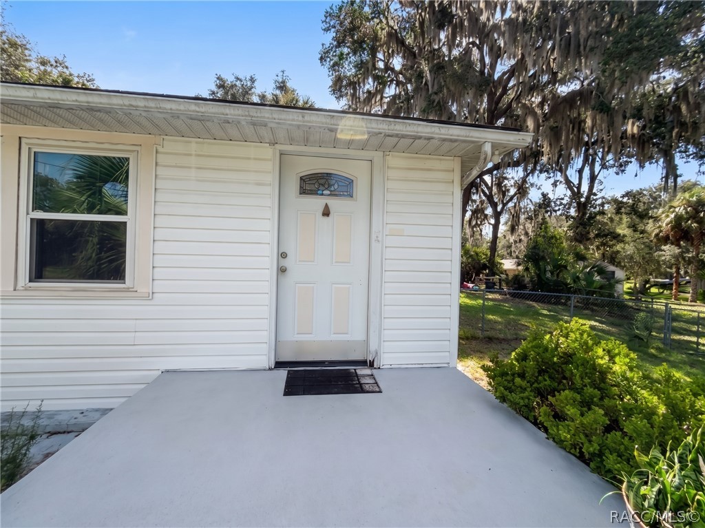 129 South Sparrow Point Inverness, FL 34450 - Photo 4 of 42 Gallery Image 4