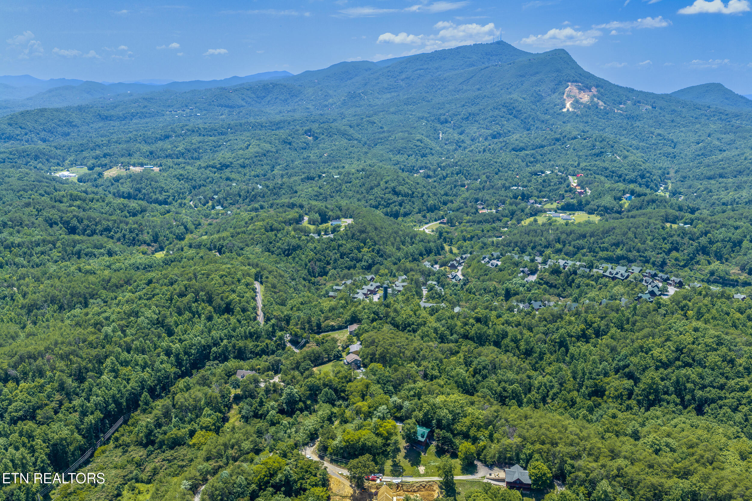 Raejon Way Sevierville, TN 37862 - Photo 3 of 39 DJI_20260702143445_0389_D-HDR