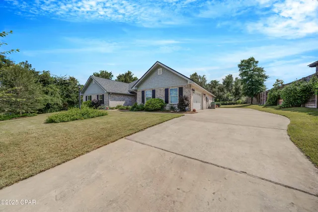 $575,000 | 160 Lake Merial Boulevard, Panama City, FL 32409