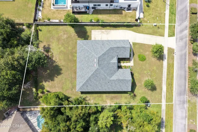 $575,000 | 160 Lake Merial Boulevard, Panama City, FL 32409