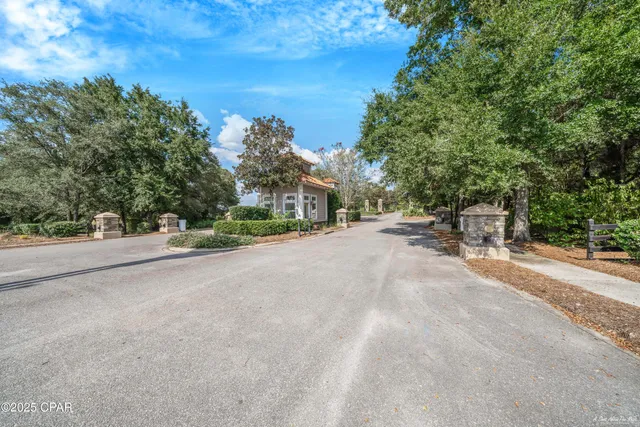 $575,000 | 160 Lake Merial Boulevard, Panama City, FL 32409