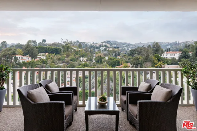$2,375,000 | 9255 Doheny Road, Unit 1003, West Hollywood, CA 90069