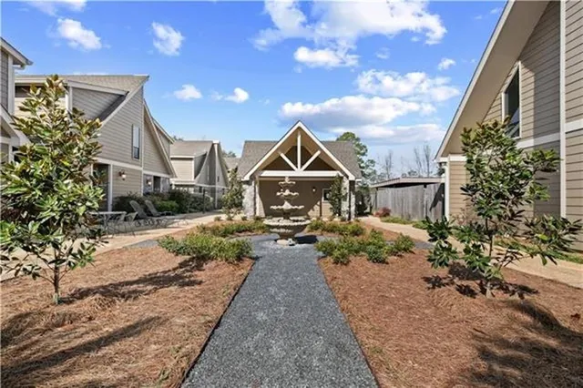 $2,195 | 500 Aries Drive, Unit 4B, Mandeville, LA 70471