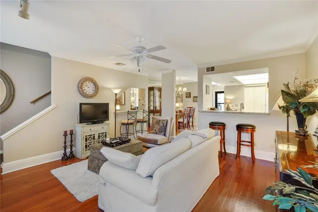 $2,300 | 500 Aries Drive, Unit 4B, Mandeville, LA 70471