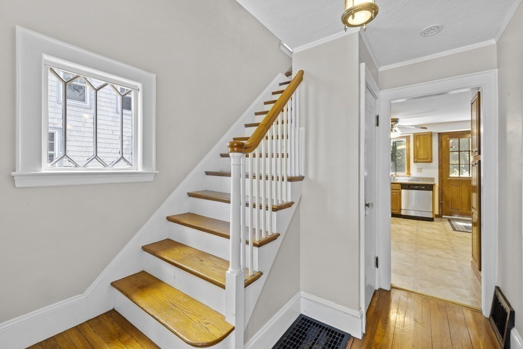 292 Marrett Road Lexington, MA 02421 - Photo 20 of 38