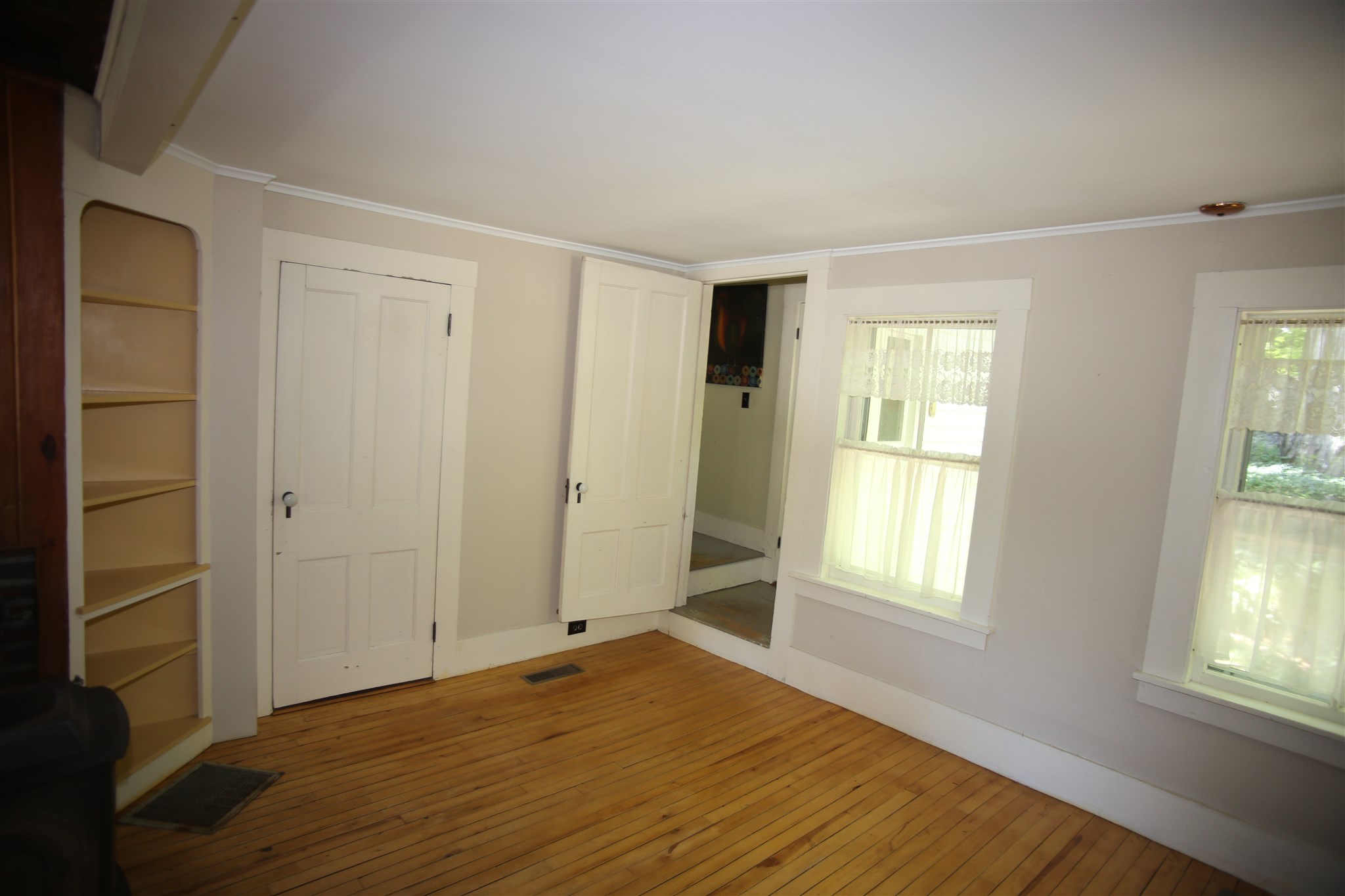 447 Shaker Street North Sutton, NH 03260 - Photo 13 of 34