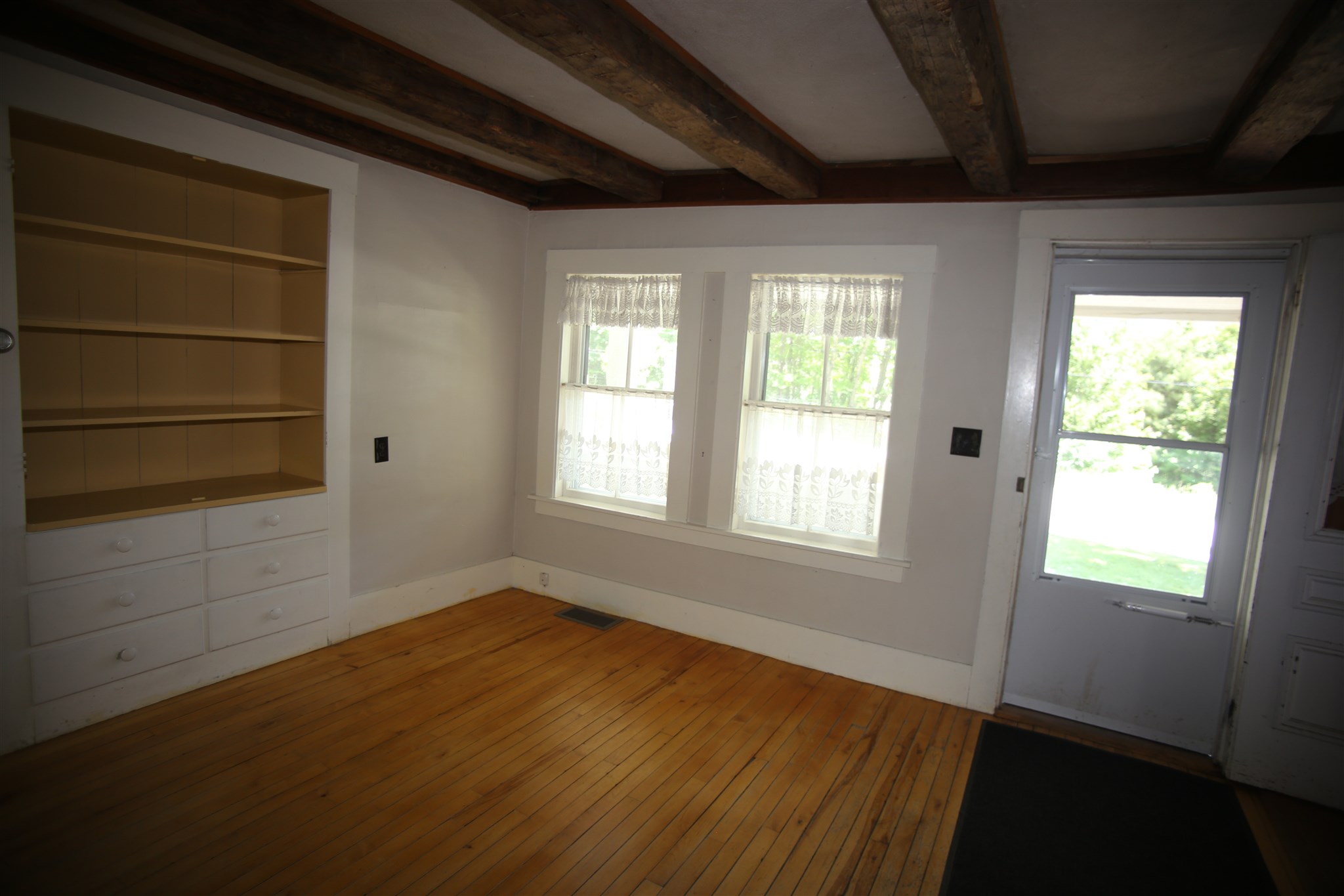 447 Shaker Street North Sutton, NH 03260 - Photo 15 of 34