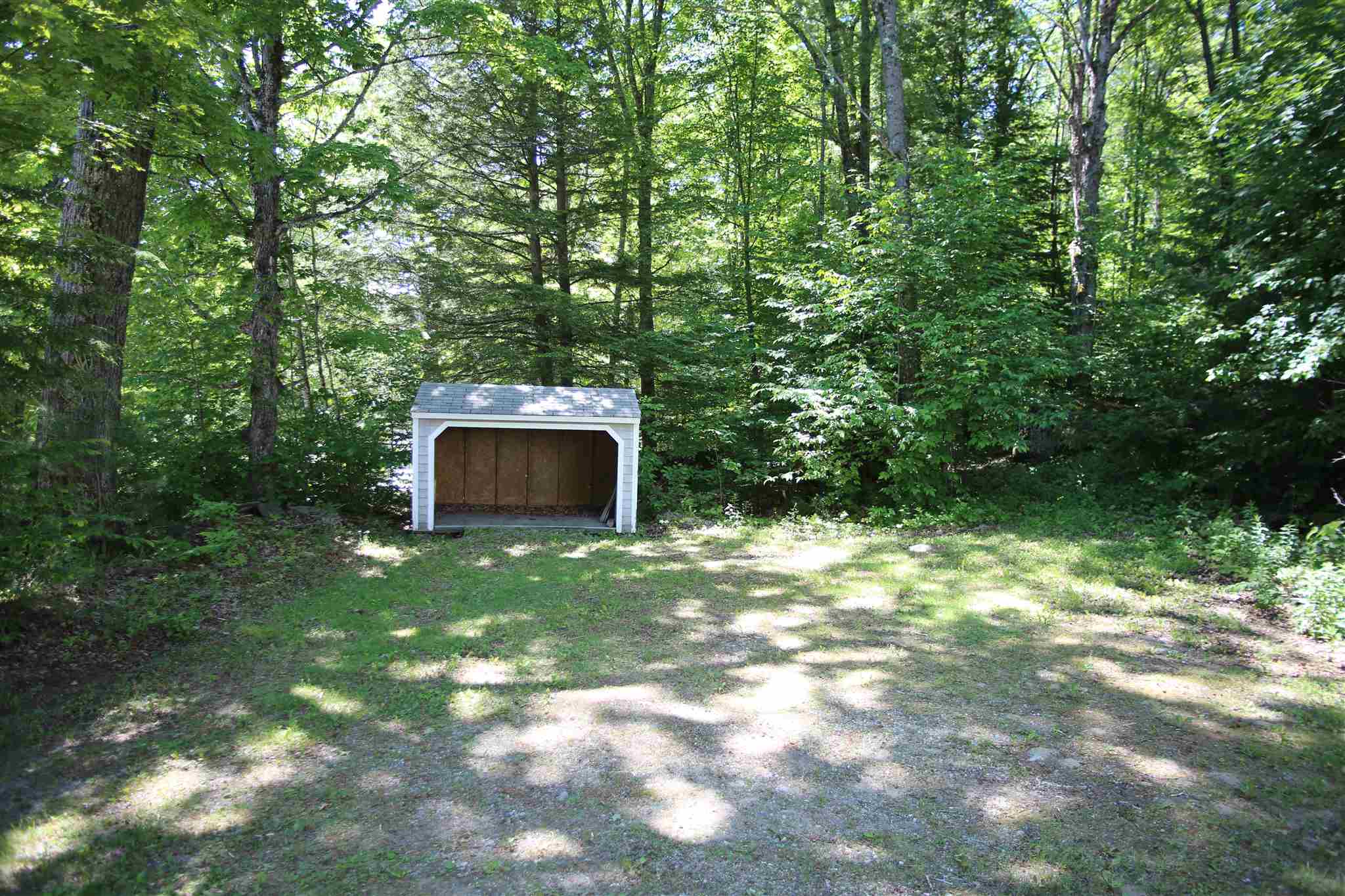 447 Shaker Street North Sutton, NH 03260 - Photo 4 of 34
