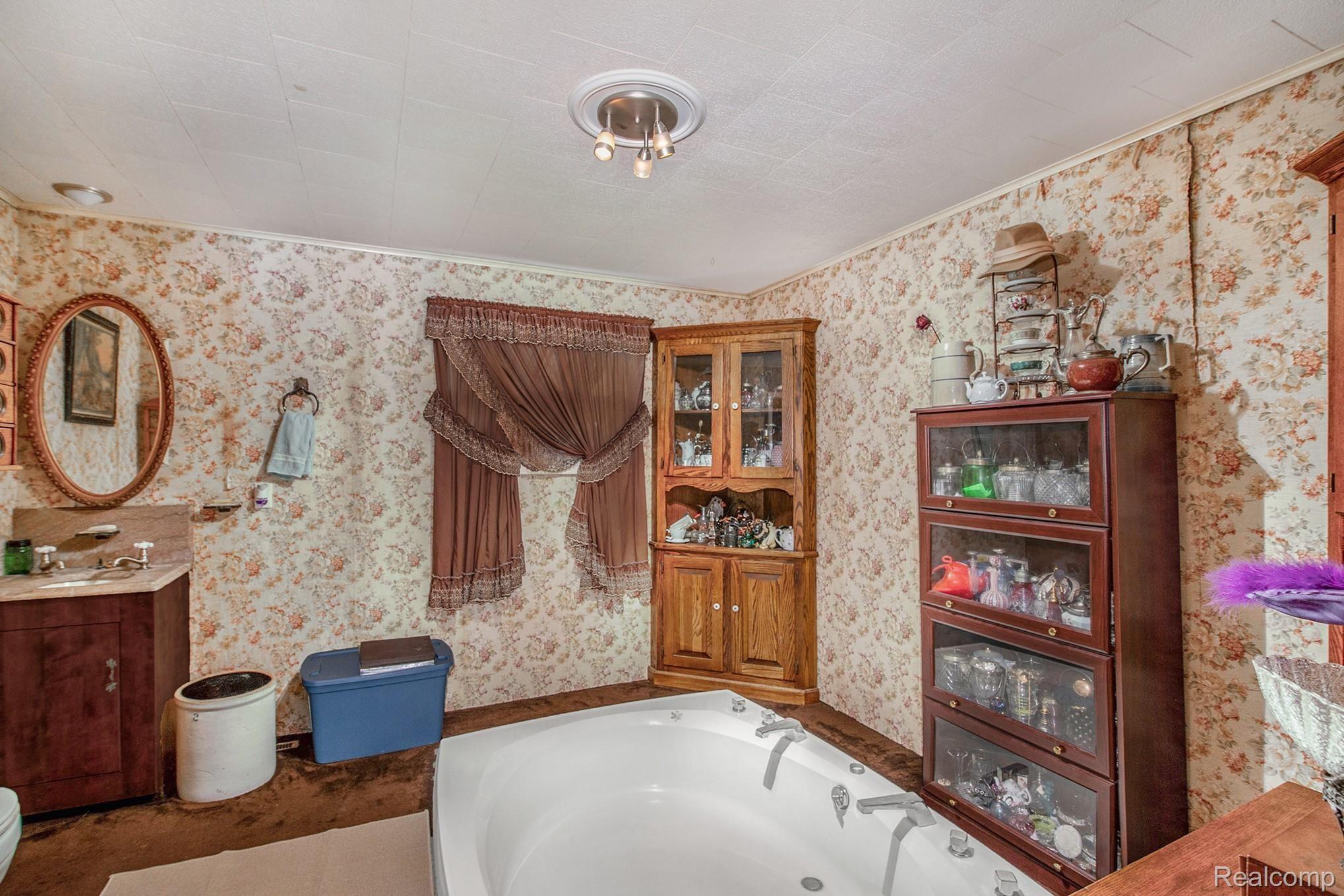 63 North Bassett Road Lapeer, MI 48446 - Photo 19 of 49 DSC_3617.jpg