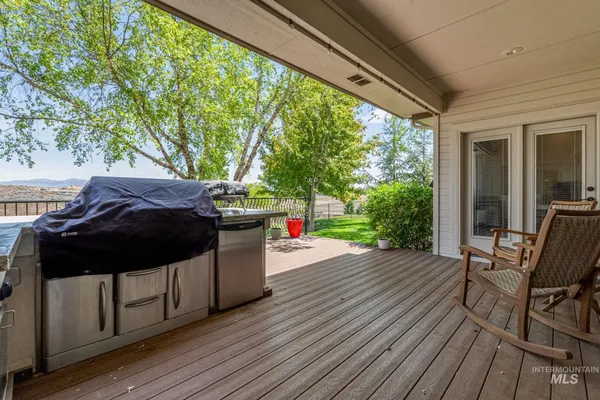 $1,550,000 | 5908 North Highhill Place, Star, ID 83669