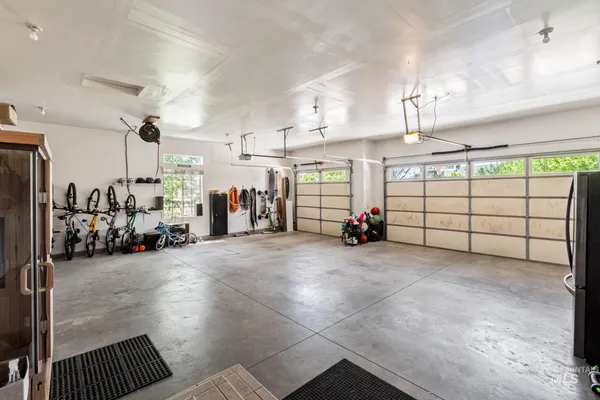 $1,550,000 | 5908 North Highhill Place, Star, ID 83669