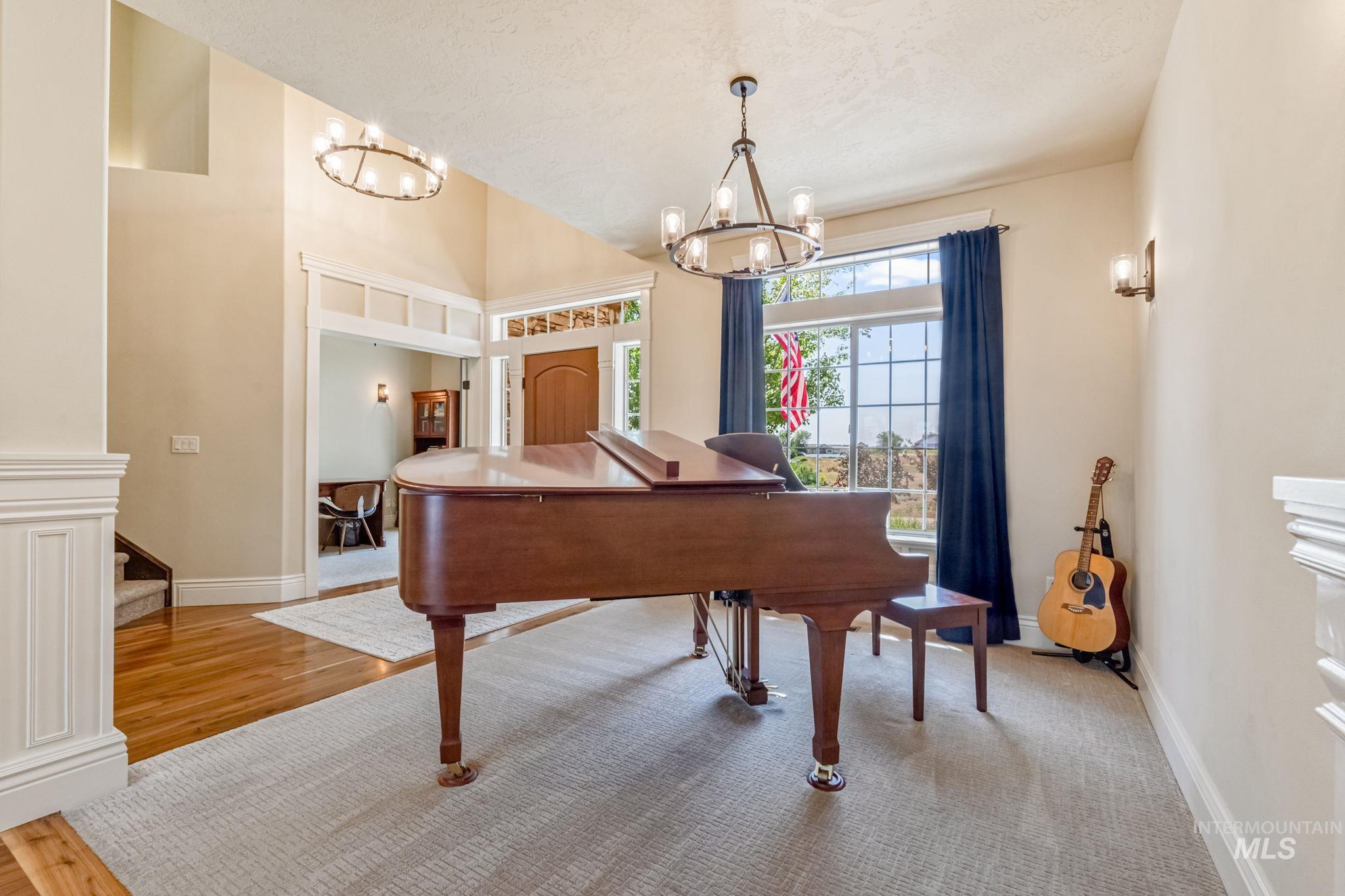 5908 North Highhill Place Star, ID 83669 - Photo 8 of 50