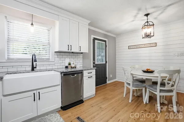 $285,000 | 2470 West Highway 152 Highway, China Grove, NC 28023