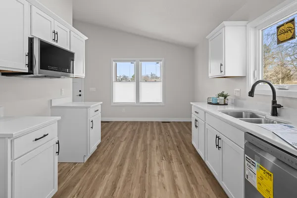 $296,000 | 307 White Street, McCausland, IA 52758