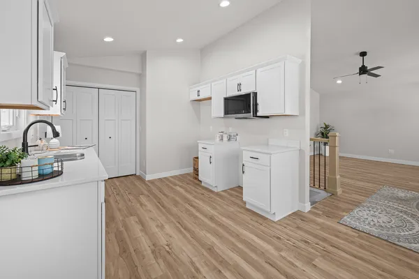 $296,000 | 307 White Street, McCausland, IA 52758