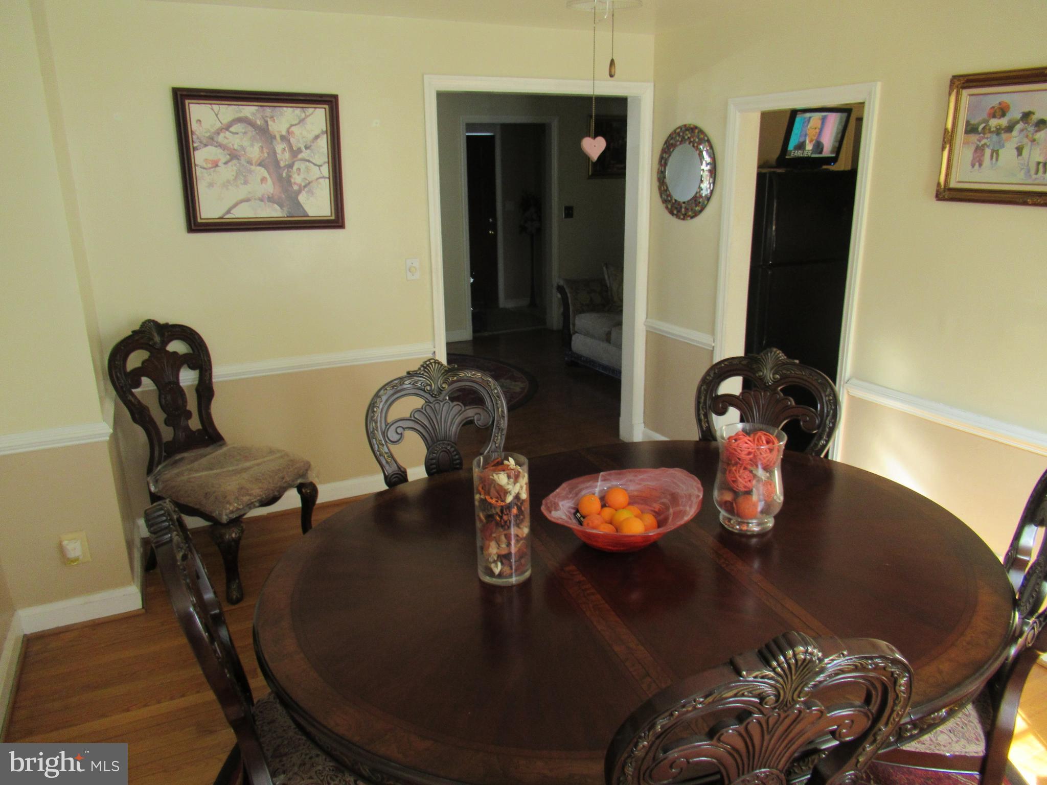1018 Harwall Road Baltimore, MD 21207 - Photo 4 of 15