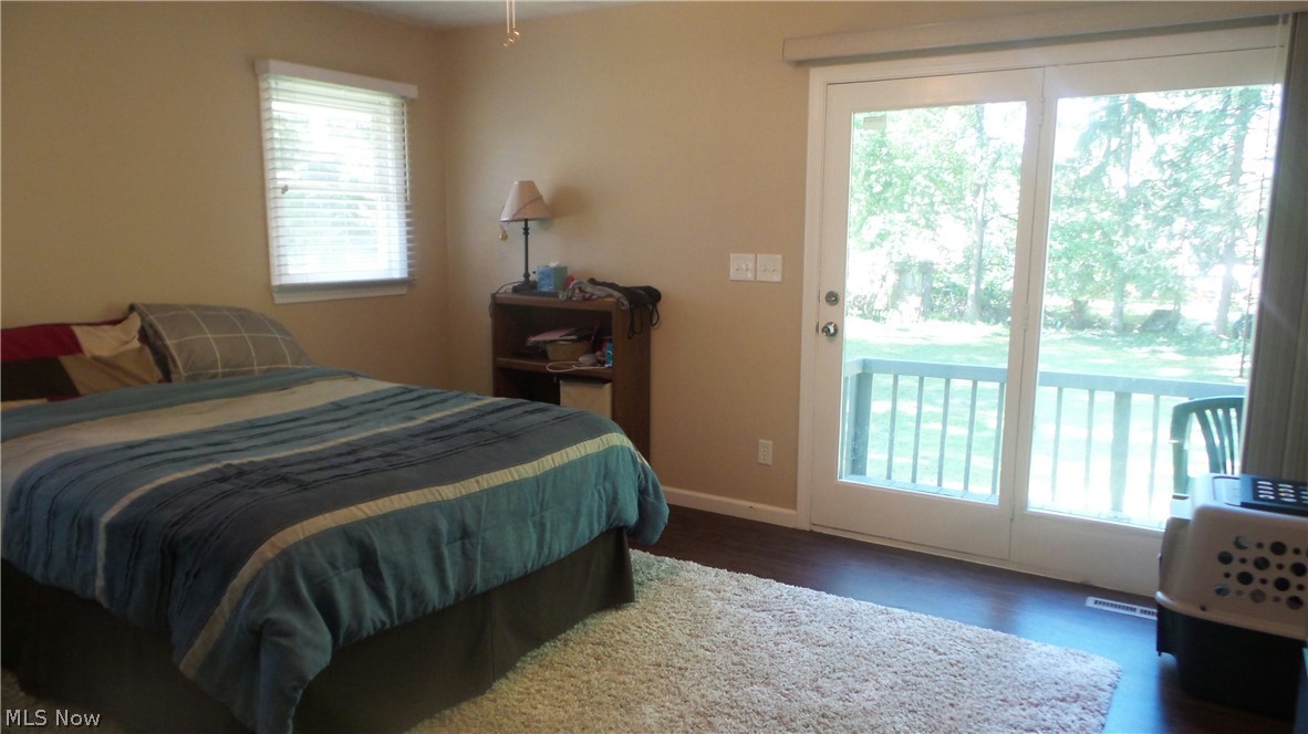 17228 Drake Road Strongsville, OH 44136 - Photo 9 of 24 Gallery Image 9