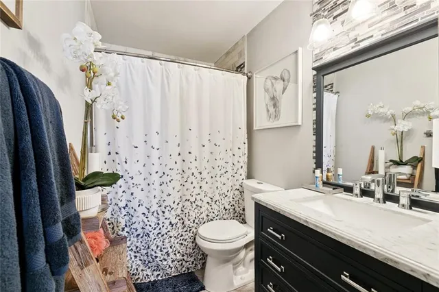 $240,000 | 3622 Audubon Trace, Jefferson, LA 70121