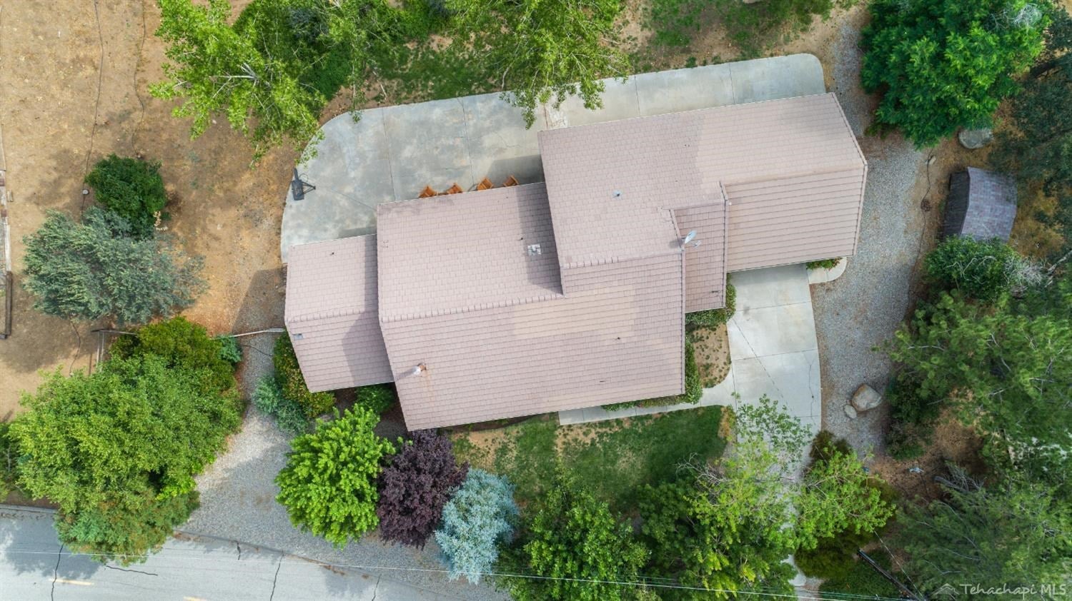 25751 Cumberland Road Tehachapi, CA 93561 - Photo 43 of 49 Gallery Image 43