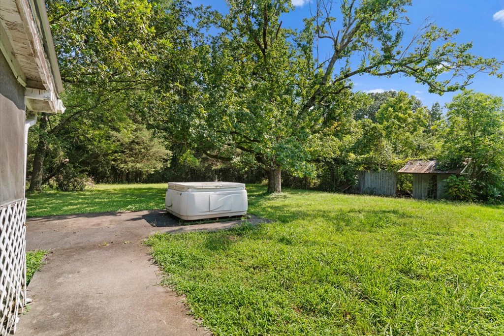 4386 Tibbs Bridge Road Southeast Dalton, GA 30721 - Photo 38 of 52 Gallery Image 38
