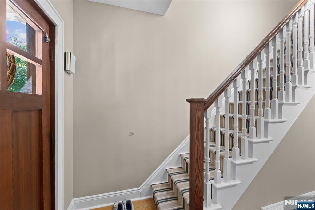 308 Demarest Avenue Closter, NJ 07624 - Photo 17 of 39