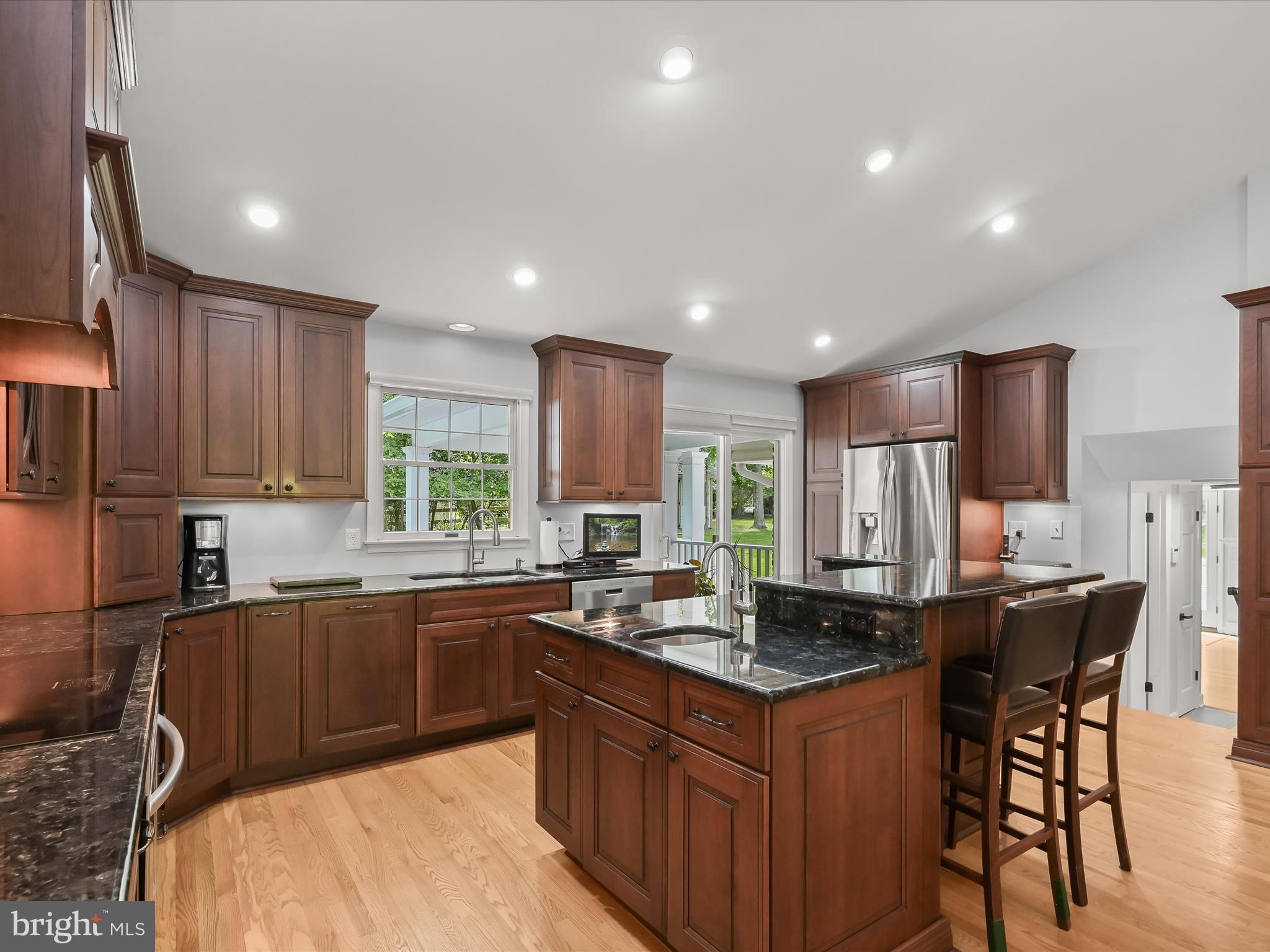 12402 Benson Branch Road Ellicott City, MD 21042 - Photo 23 of 77 Eat-In Kitchen
