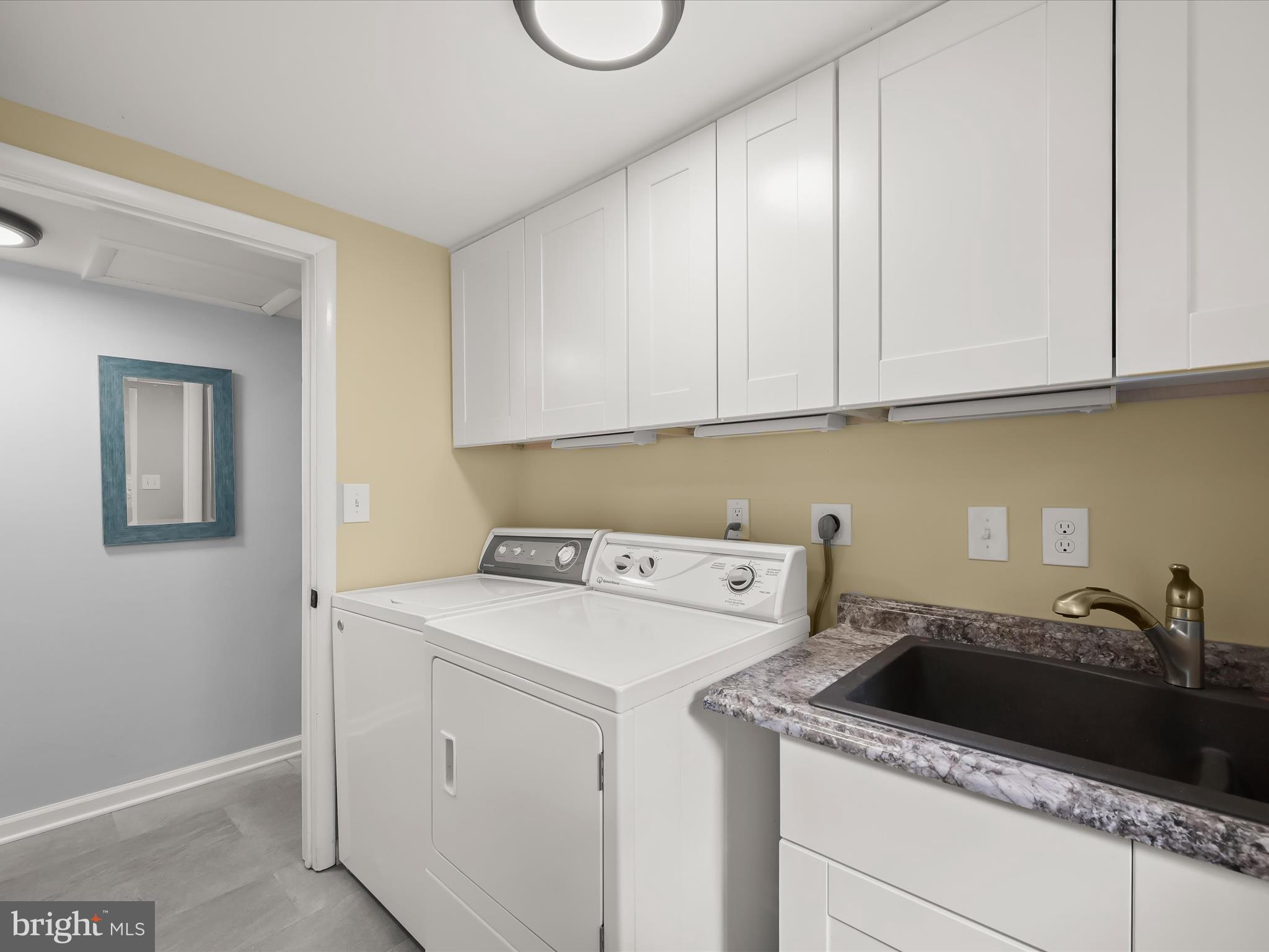 12402 Benson Branch Road Ellicott City, MD 21042 - Photo 38 of 77 Laundry Room