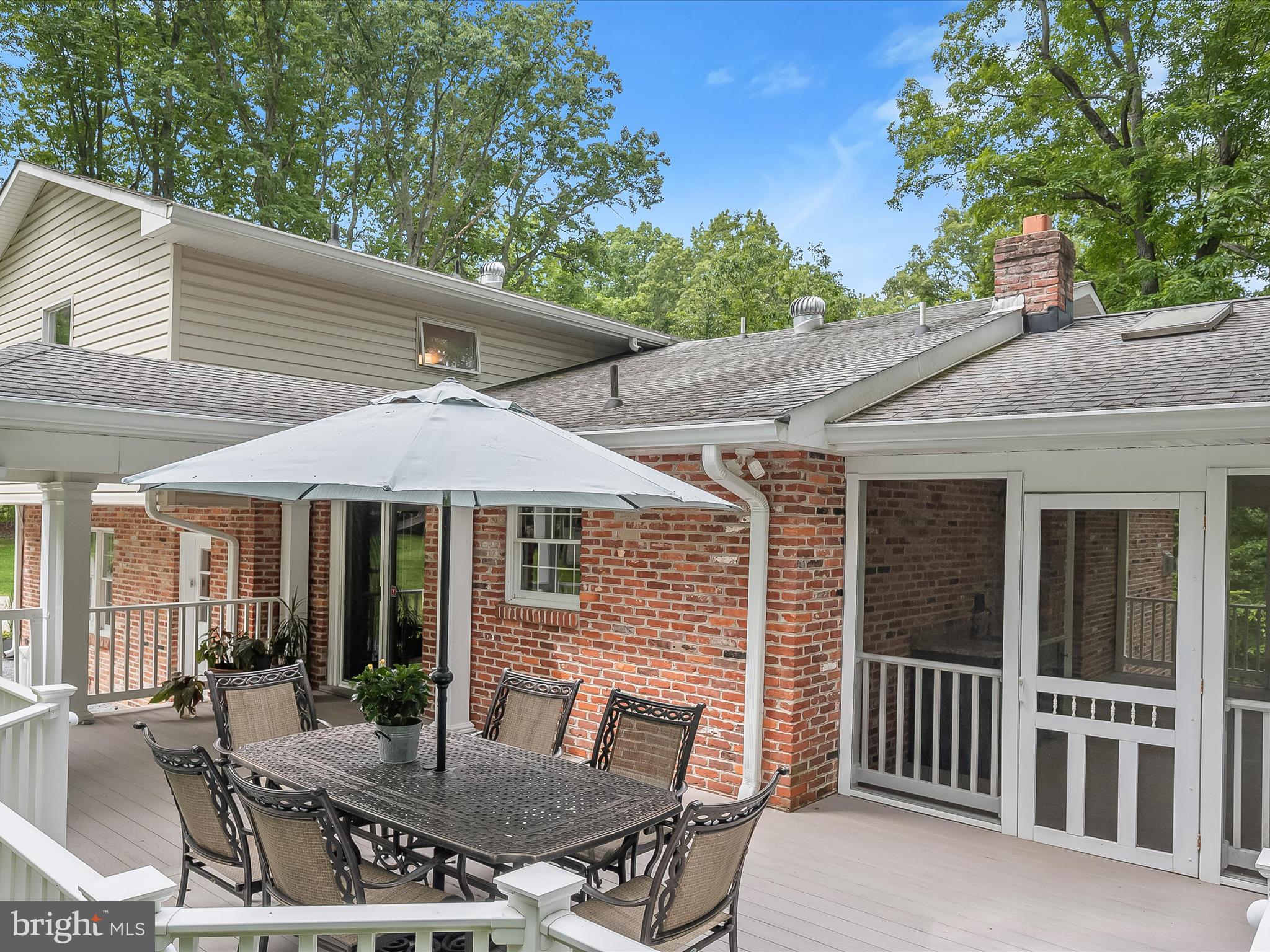 12402 Benson Branch Road Ellicott City, MD 21042 - Photo 59 of 77 Expansive Deck
